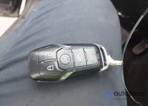 2016 Ford Explorer Sport z USA, uszkodzony, nr VIN 1FM5K8GT4GGA22823